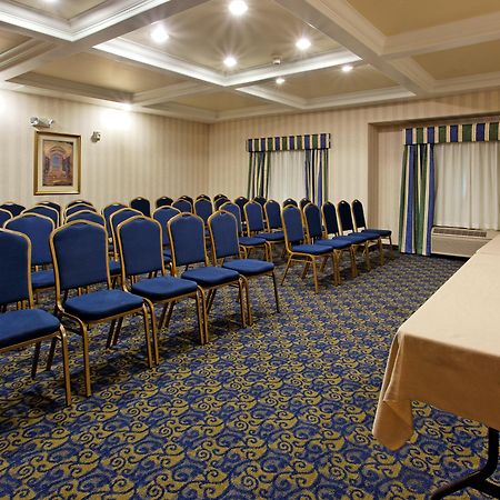 Holiday Inn Express San Pablo - Richmond Area By Ihg Екстериор снимка